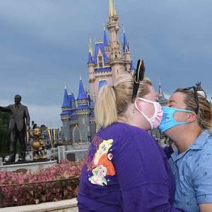 Meet your Posher, Angelique